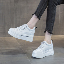 2818 genuine leather casual sneaker