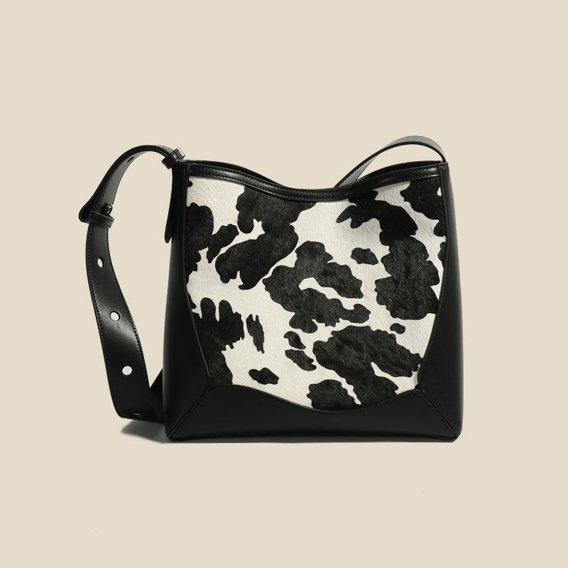 1939 househair shoulder bag