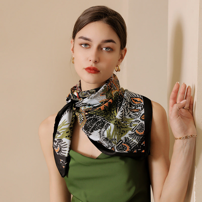 2150 print square silk scarf