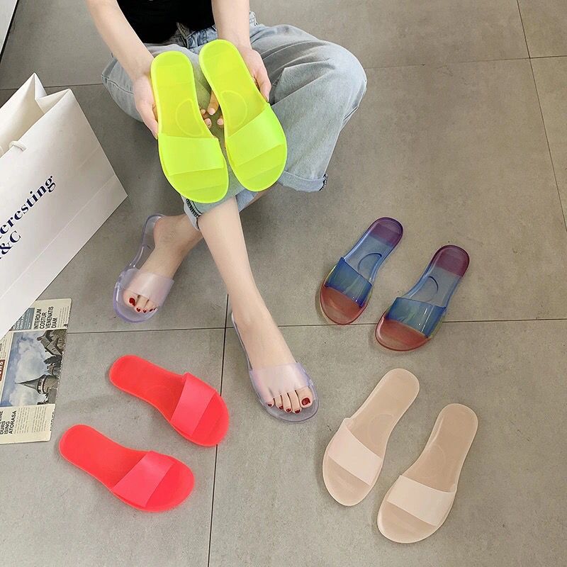 1302 fashion summer transparent slide