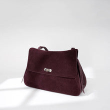 2711 Large casual handbag in suede