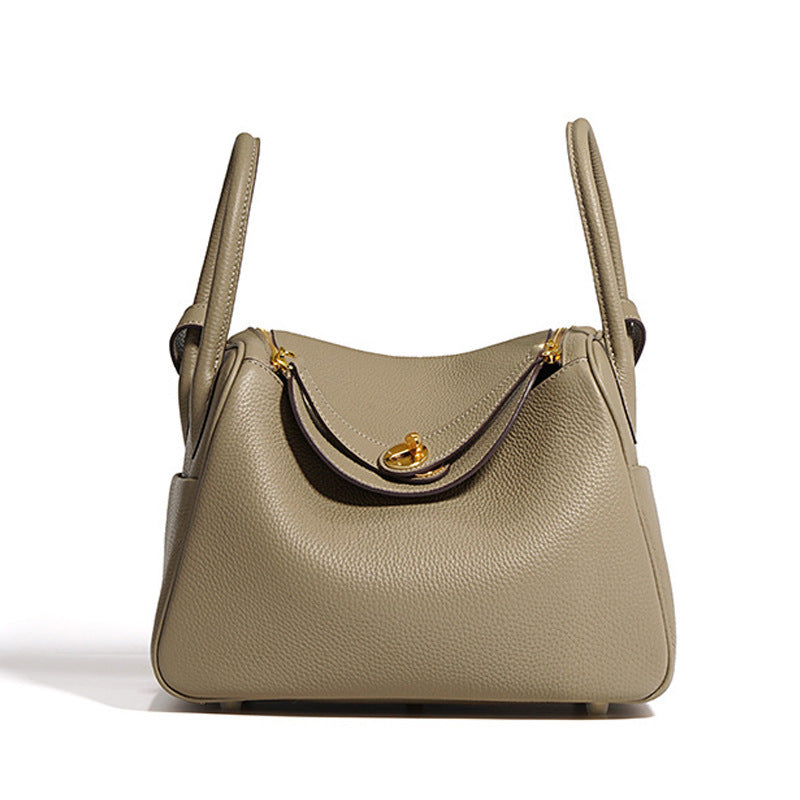 1740 classic style portable mini handbag