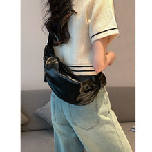 2237 cowhide leather large croissant bag