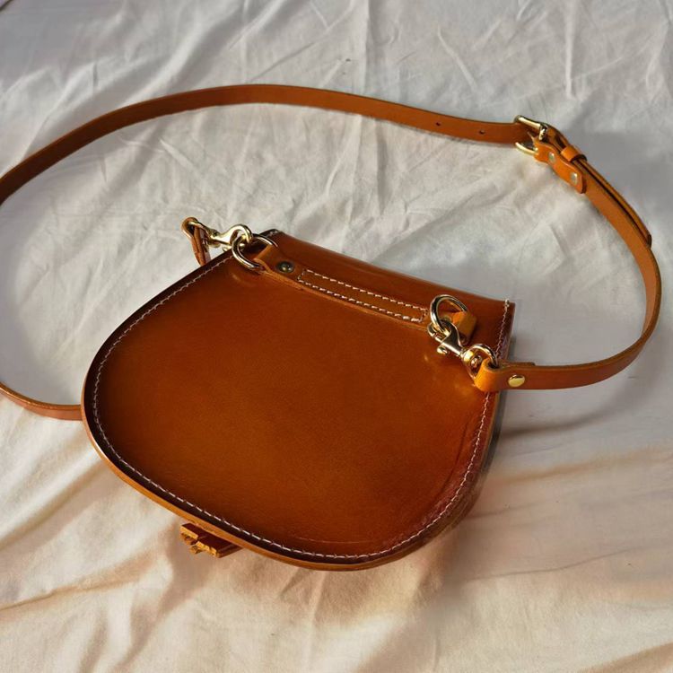 1732 handmade women saddle crossbody bag