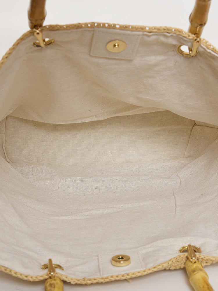 1558 large raffia woven handbag