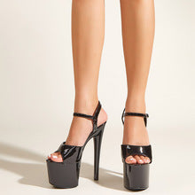 2158 patent leather high-heeled sandals