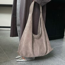 2383 Suede leather soft casual large hono