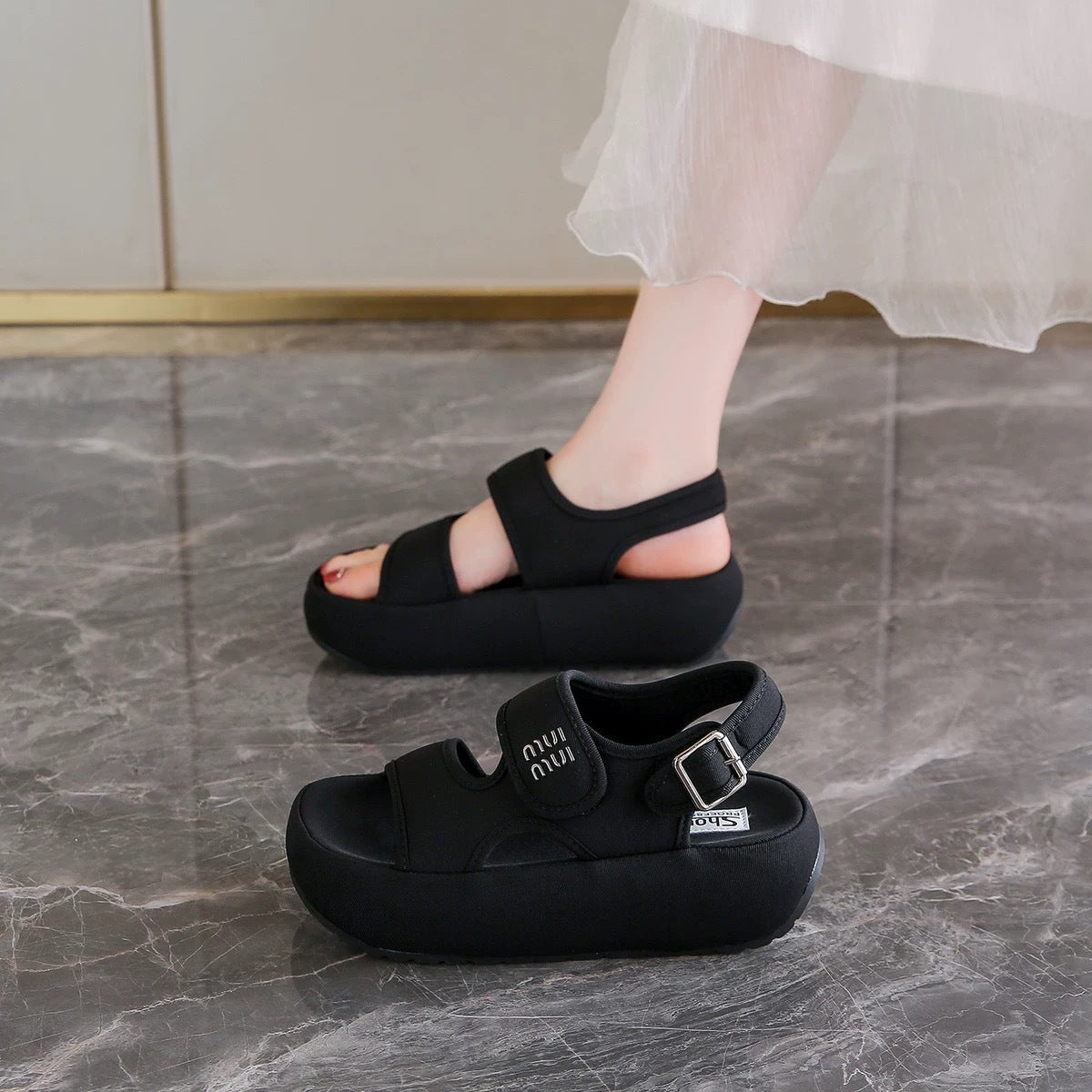 4612 fashion sandals