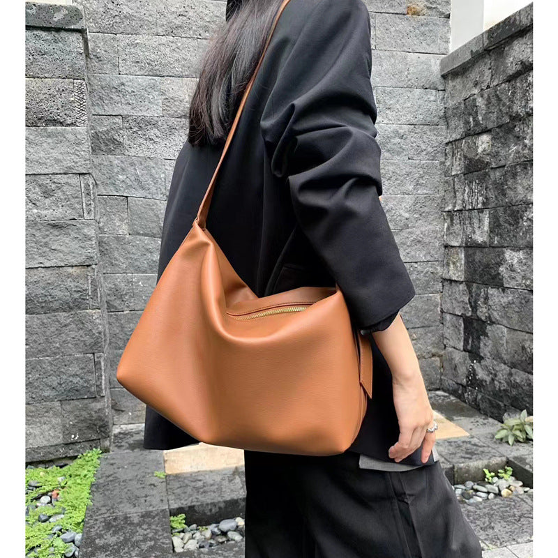 1604 Large Hobo Bag