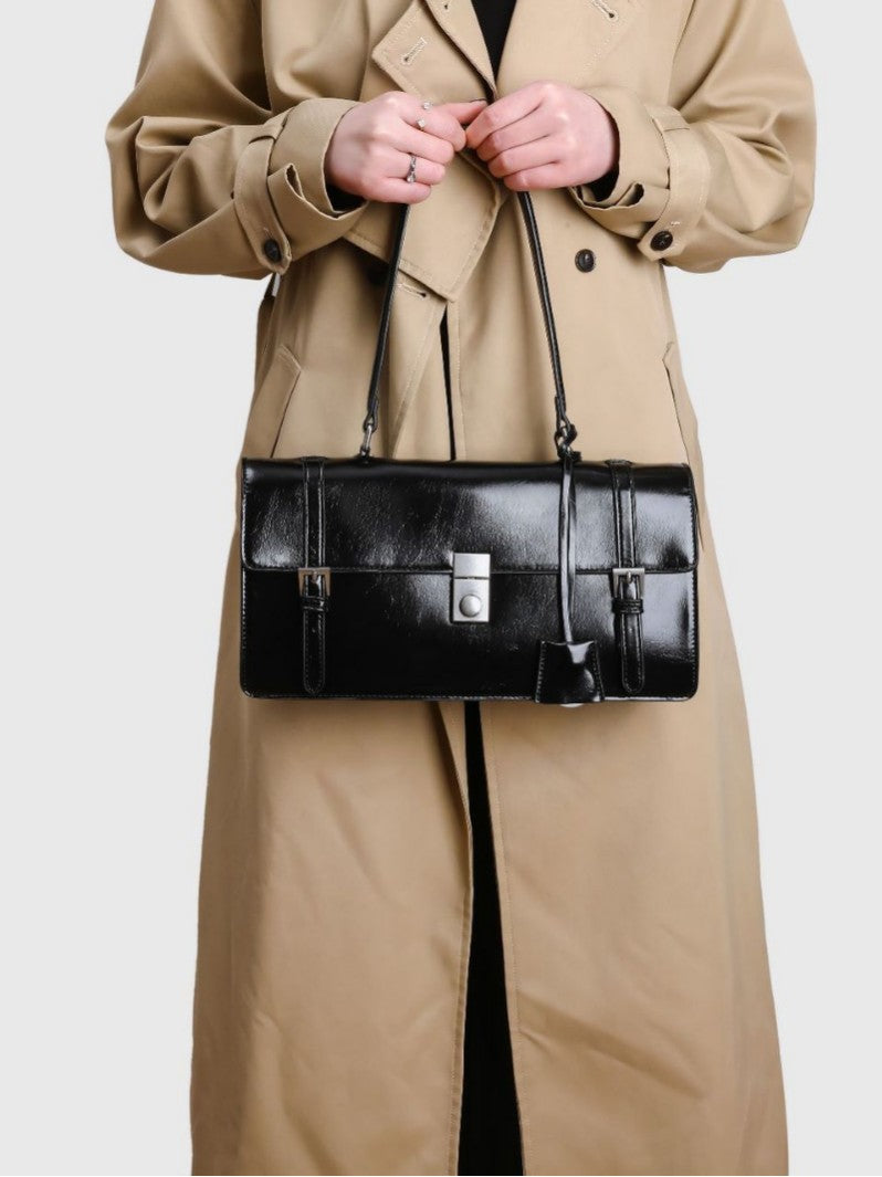 412 vintage baguette handbag