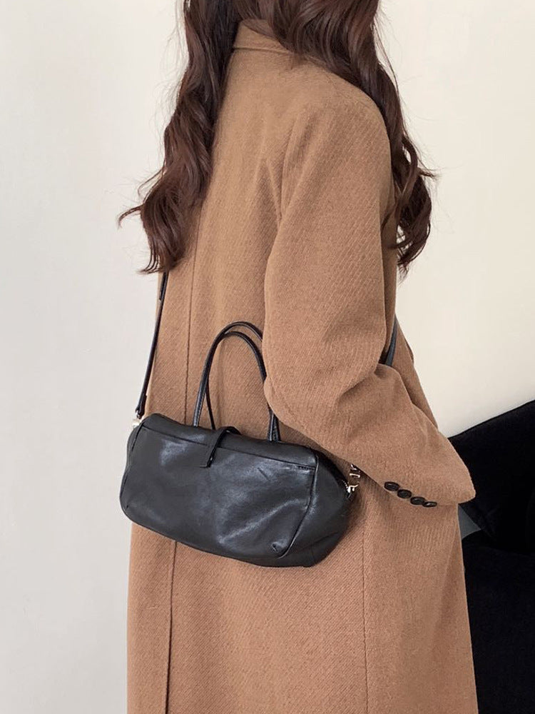 3827 Premium Crossbody Bag