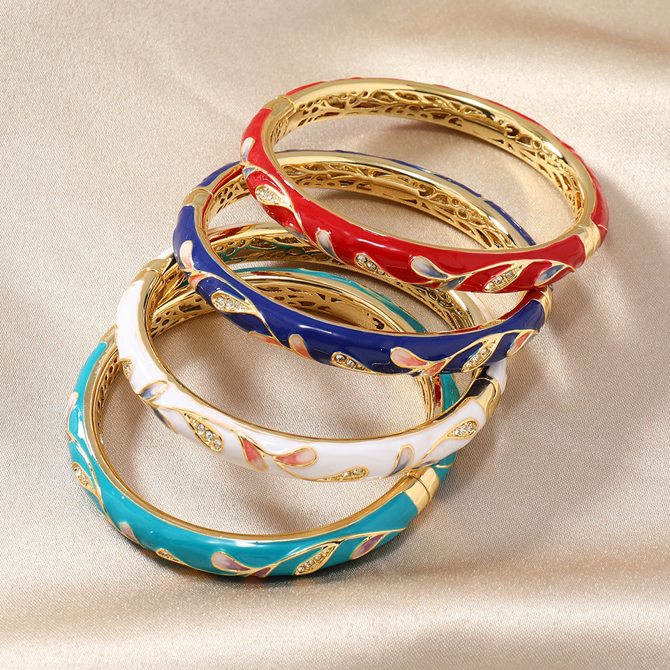 1054 vintage enamel bracelet