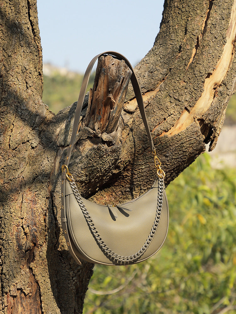 2112 New design women chain dumpling bag