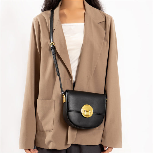 1726 round vintage saddle crossbody bag