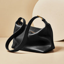 2160 large hobo shoulder bag