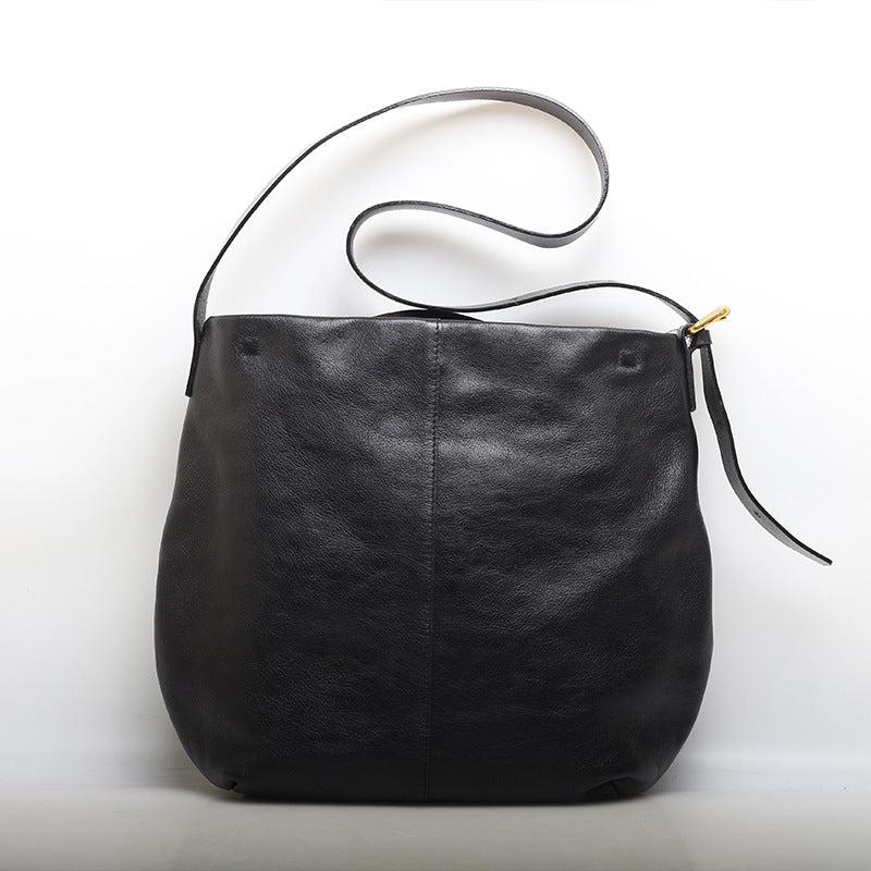 1555 flap large handbag