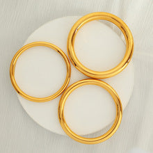 2603 classic 18k gold plated bangle
