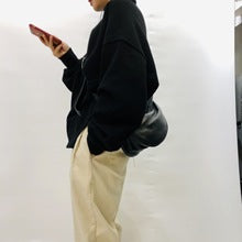 2678 genuine leather calf skin crossbody bag