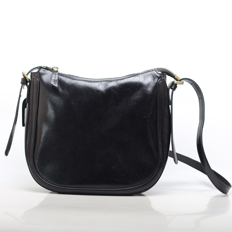 1821 solid leather messenger bag