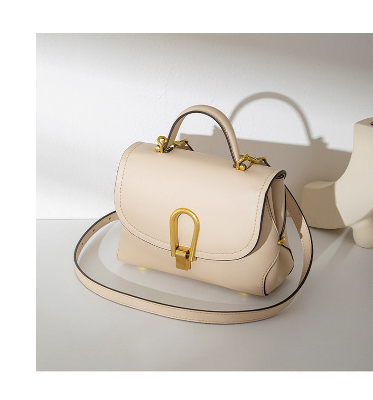1696 flap genuine leather handbag
