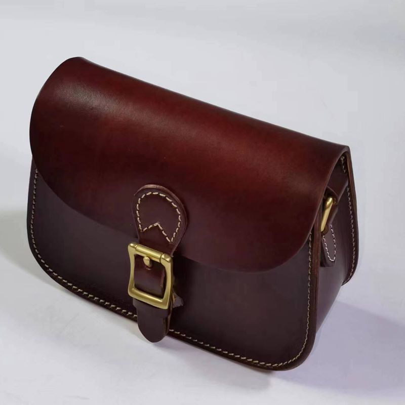 1736 vintage square camera crossbody bag