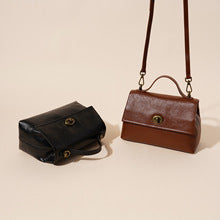 2888 flap handbag