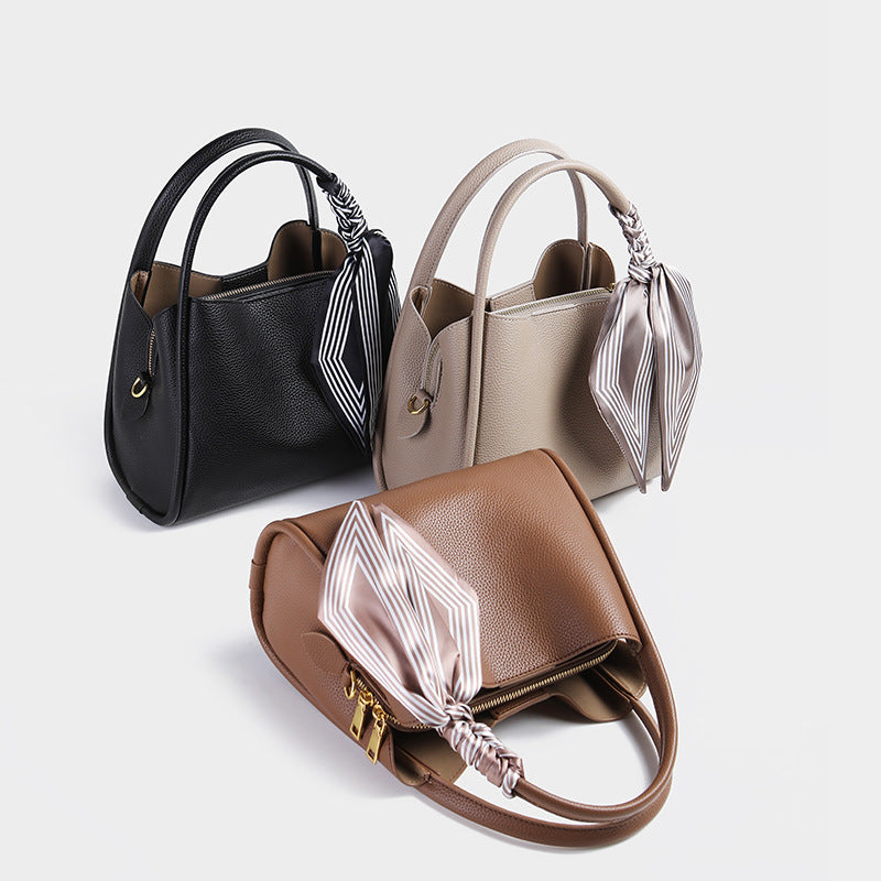 1247 solid bucket handbag