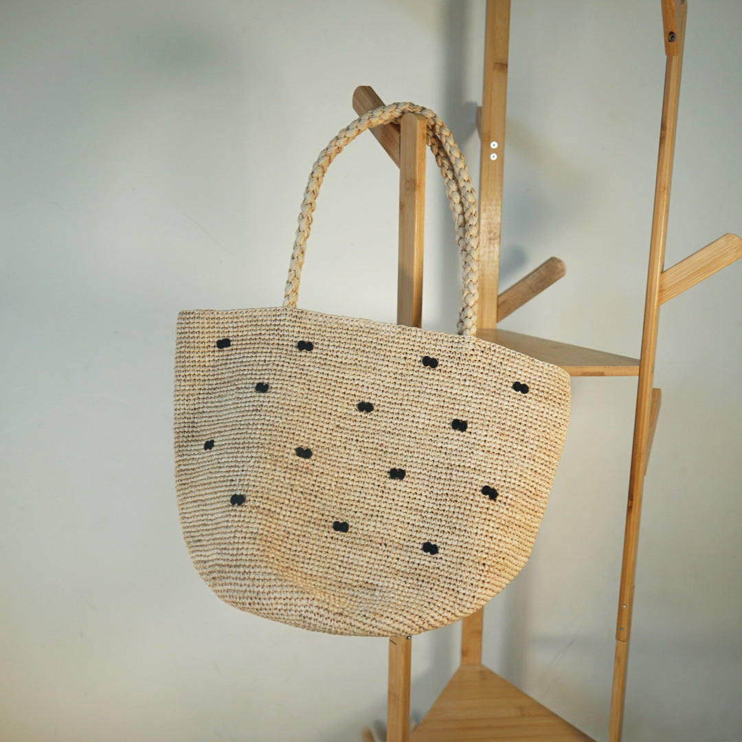 1393  riffia weave beach knot handbag