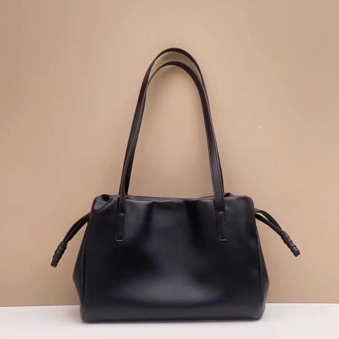 560 classic style women tote bag