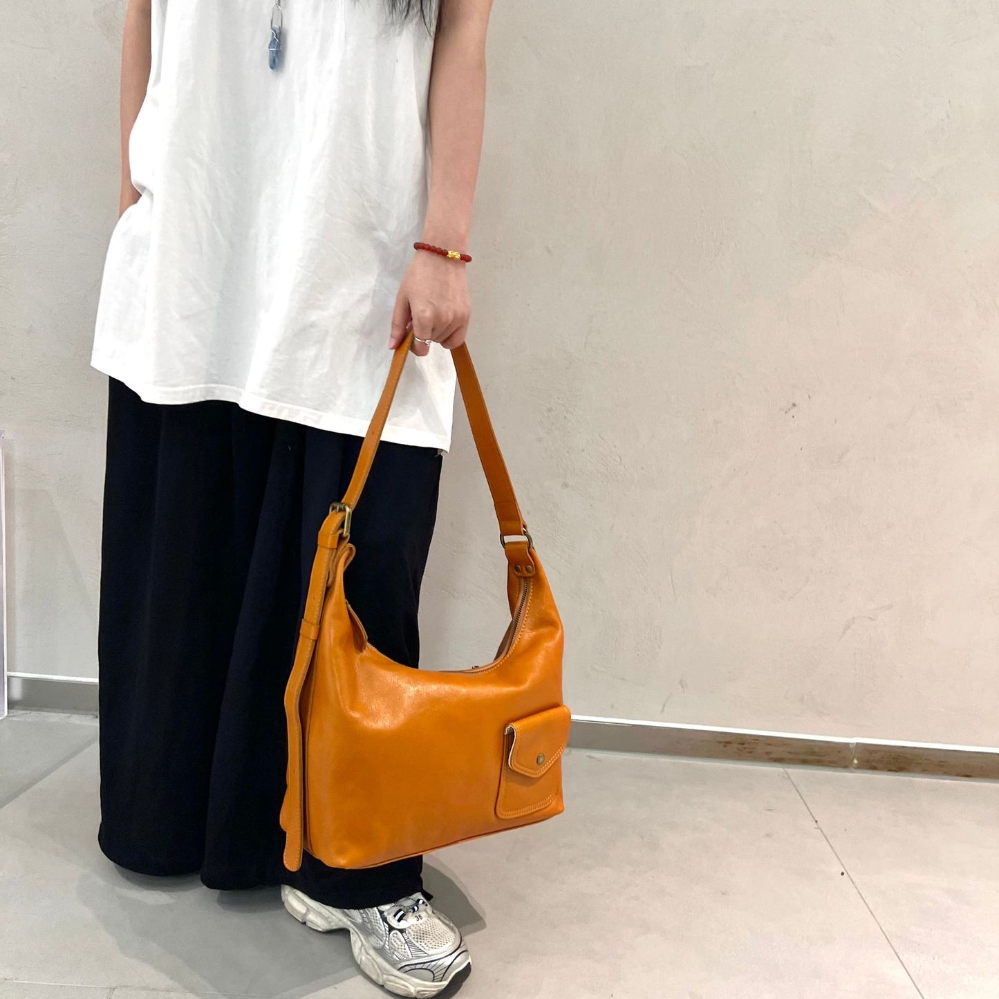 1903 leisure shoulder bag