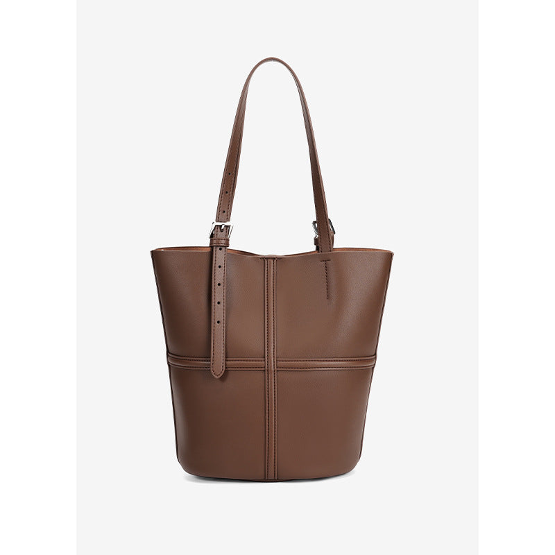 1826 large bucket handbag