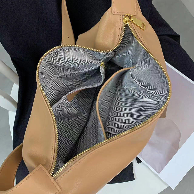 1604 Large Hobo Bag