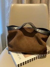 2834 large hobo in suede