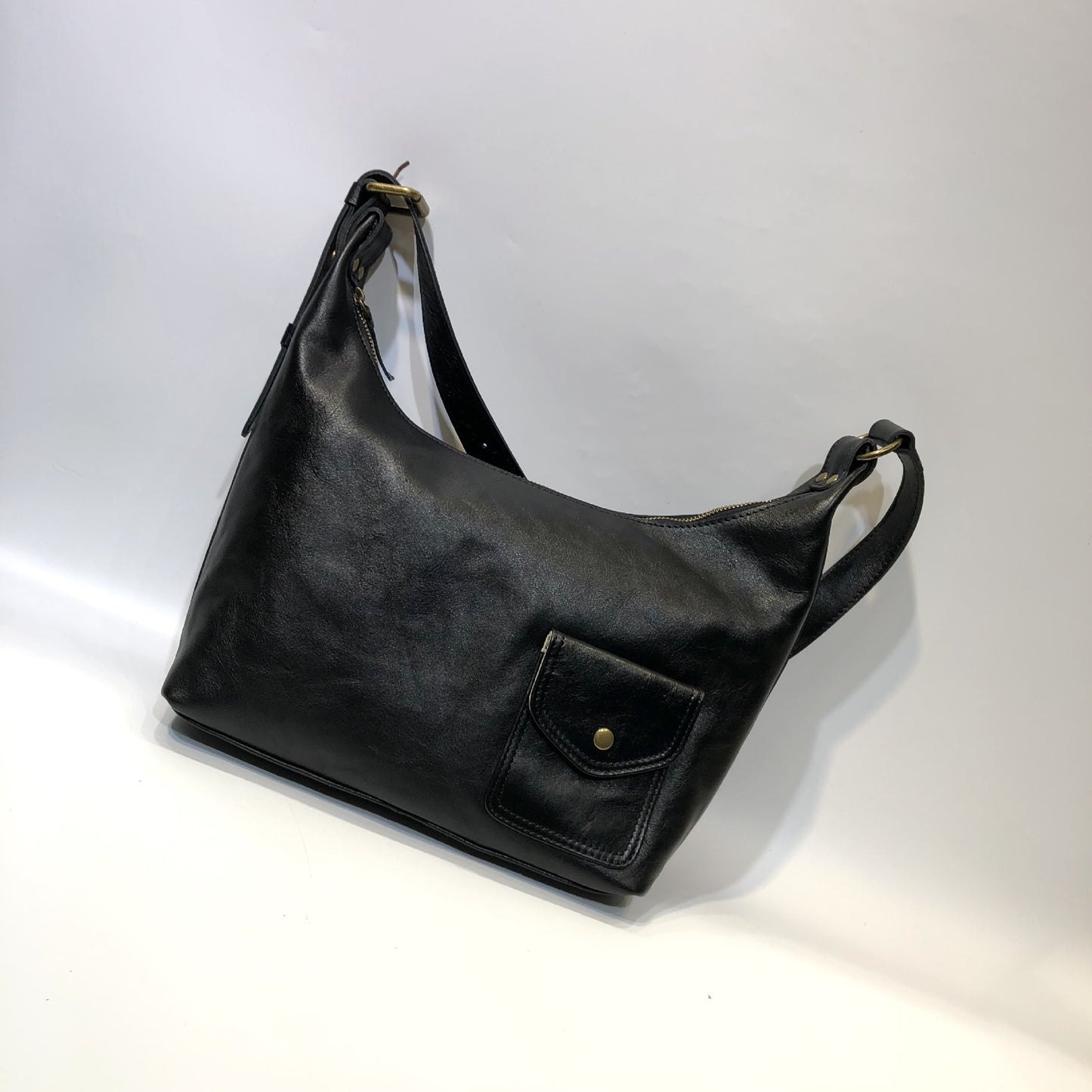 1866 leather hobo