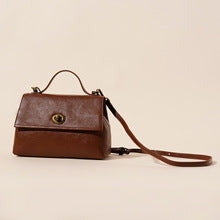 2888 flap handbag