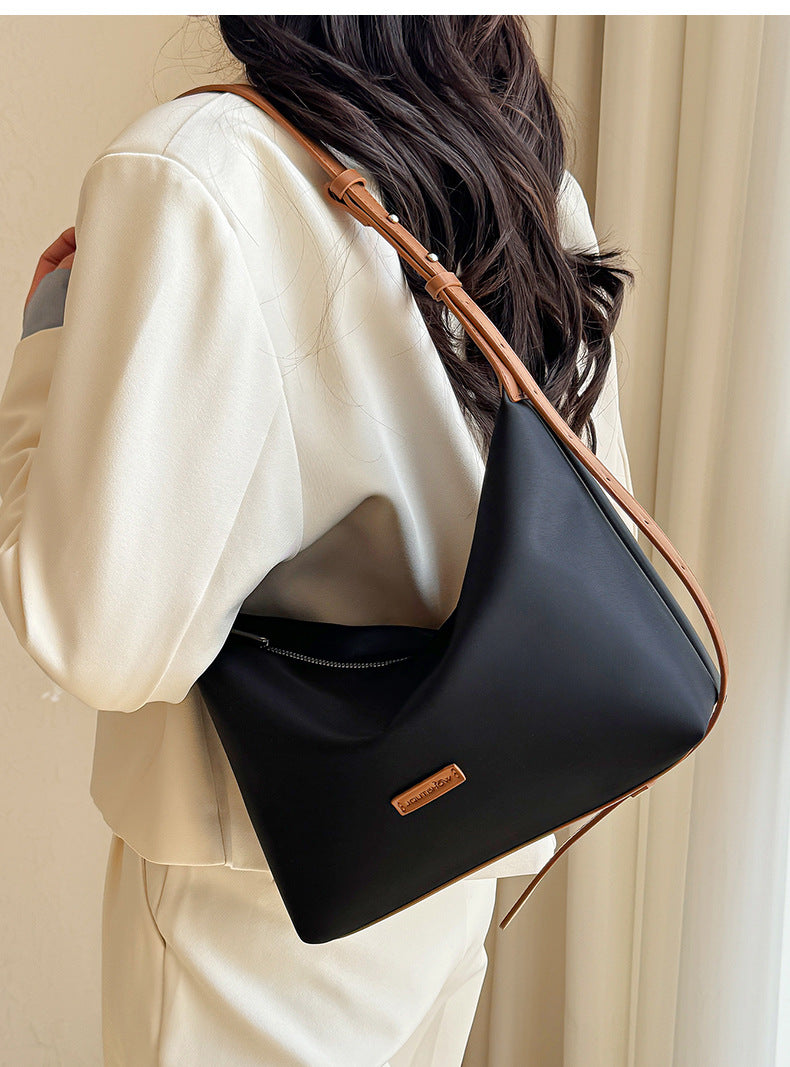 2381 niche nylon waterproof handbag