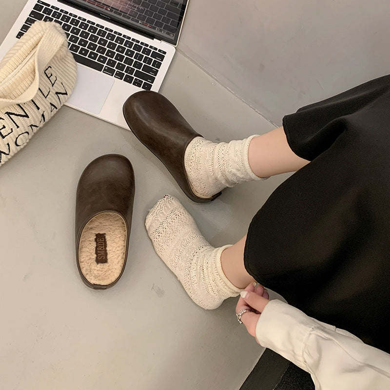 3954Fashion slippers