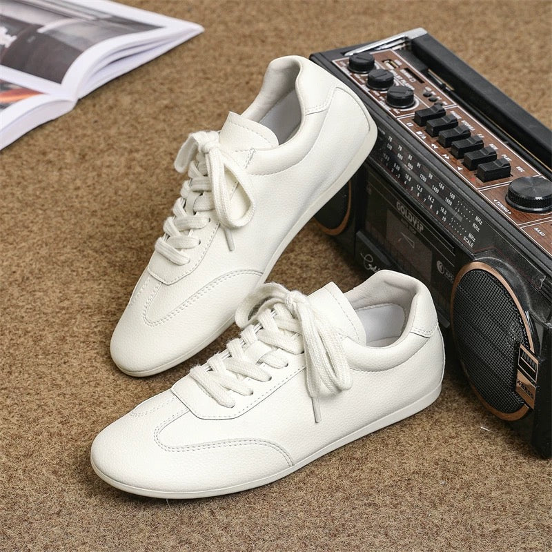 4500 casual white sneaker