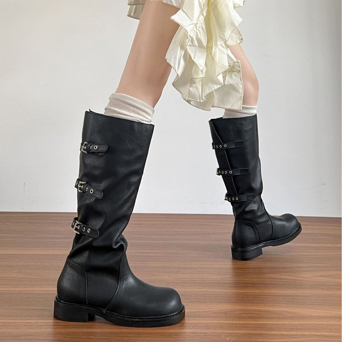 3245Women's boots
