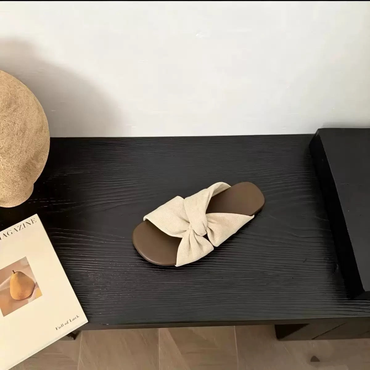 4894Summer slippers