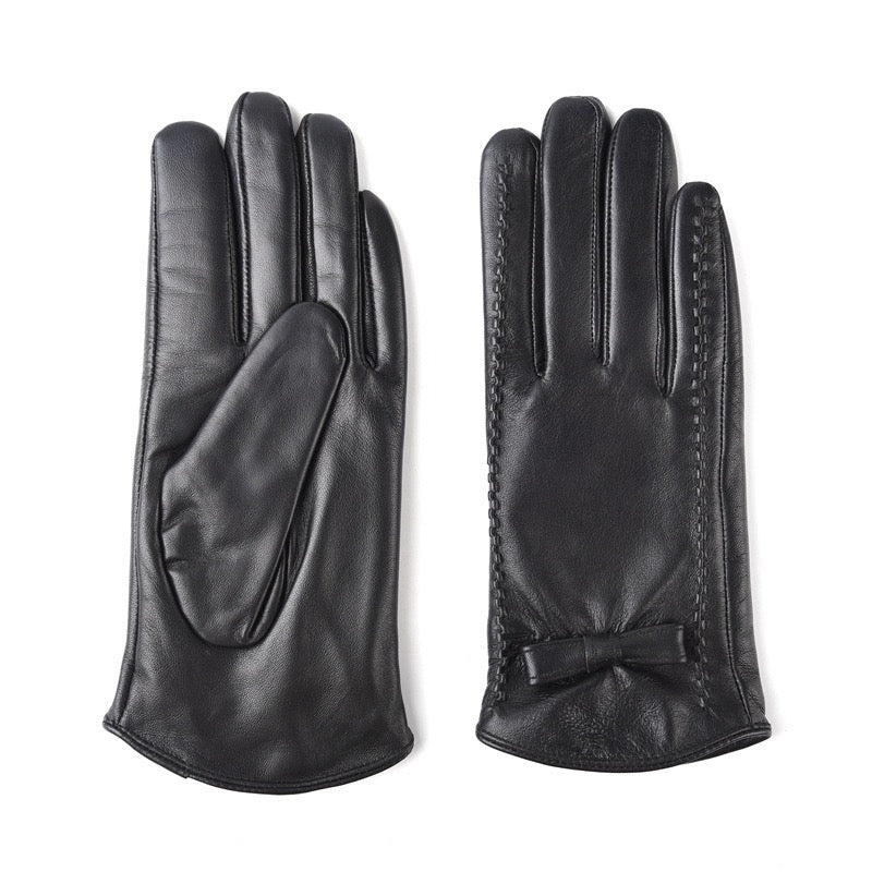 3461 Designer gloves