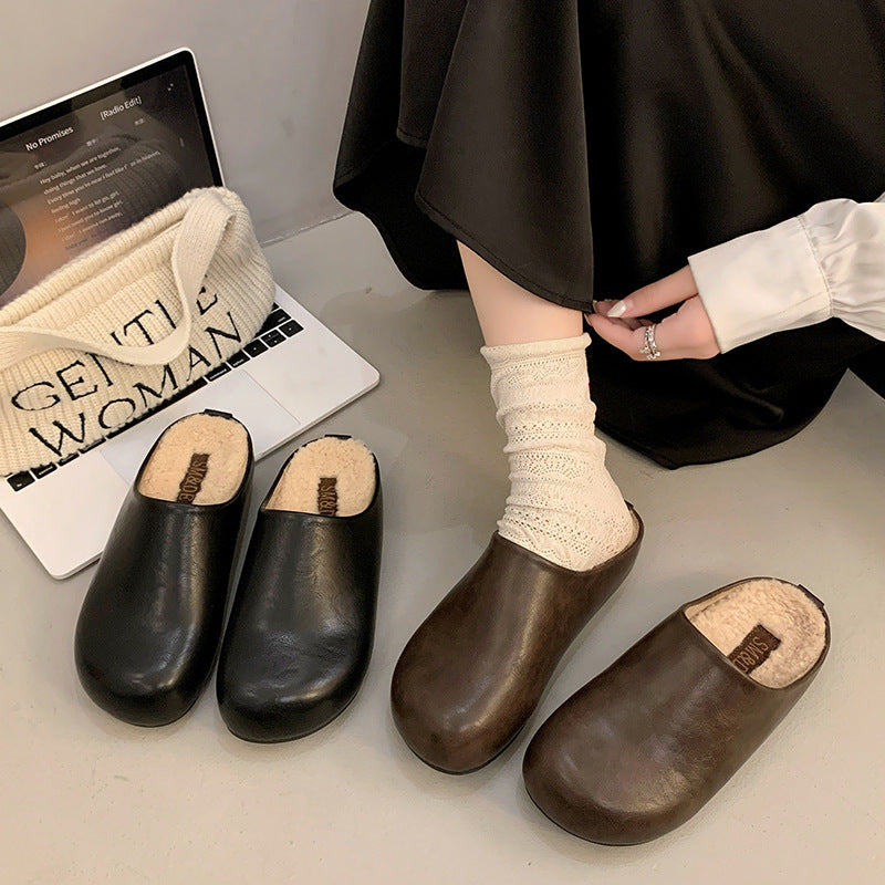 3954Fashion slippers