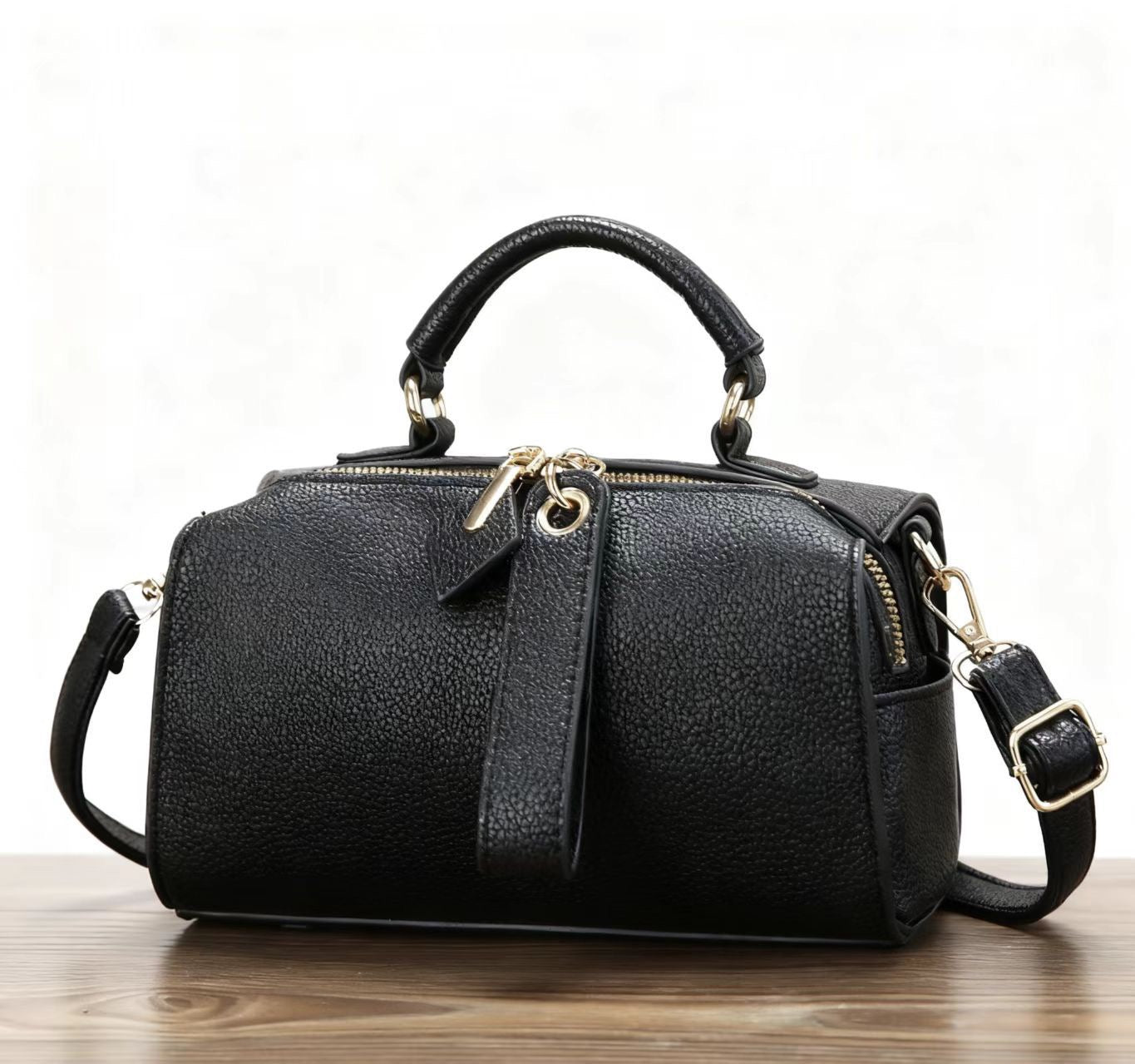 3698 Women's Fashion Handbag