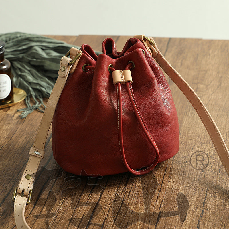 2689 cowhide bucket handbag