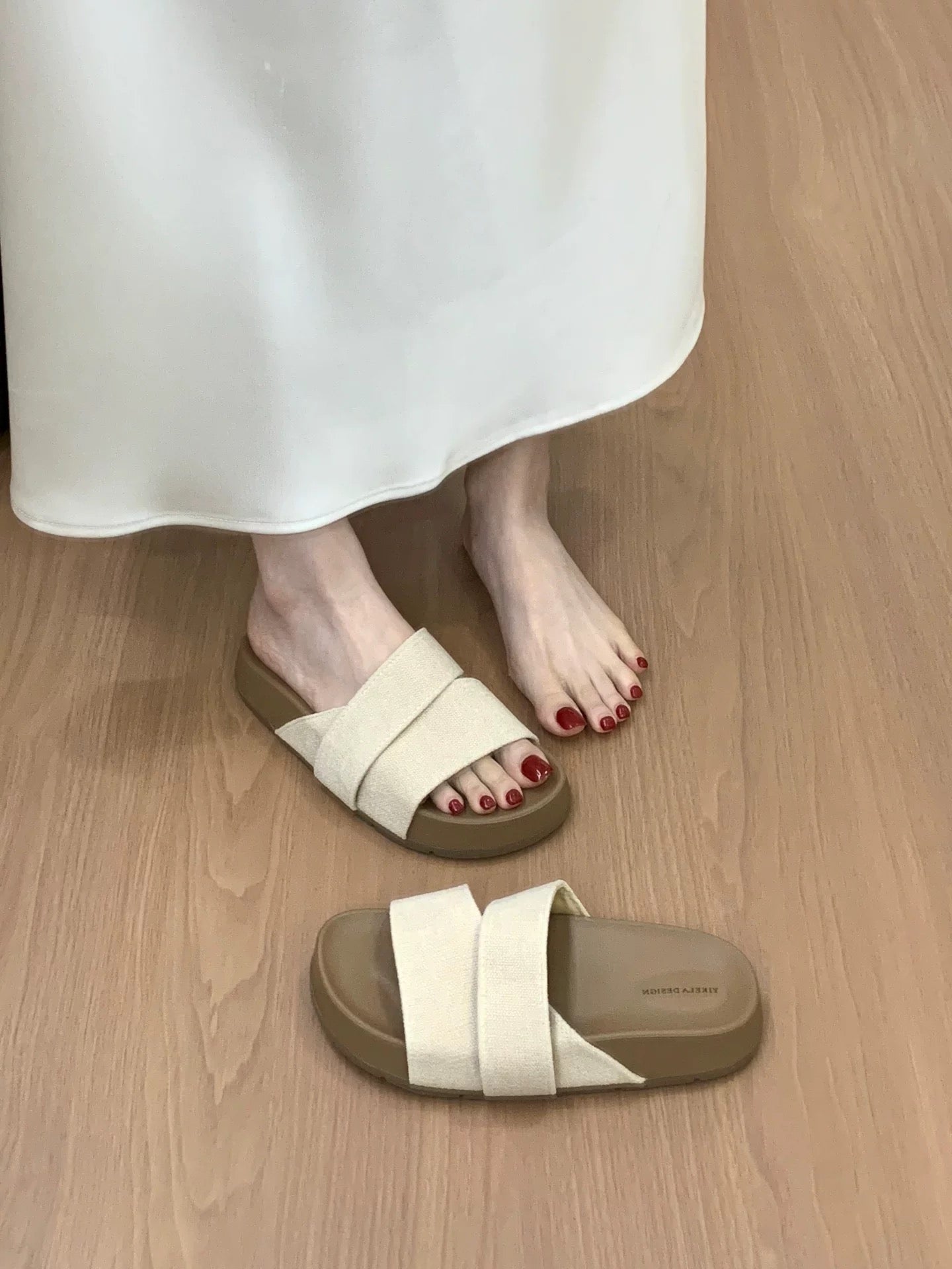 4719 women sandal
