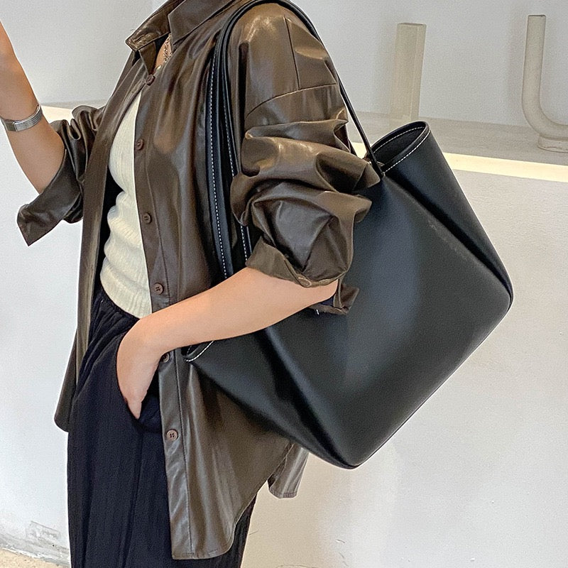 4070 Women's Tote bag