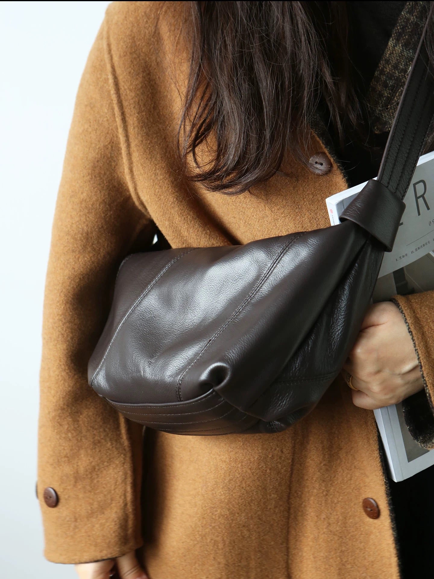 4408 genuine leather crossbody bag