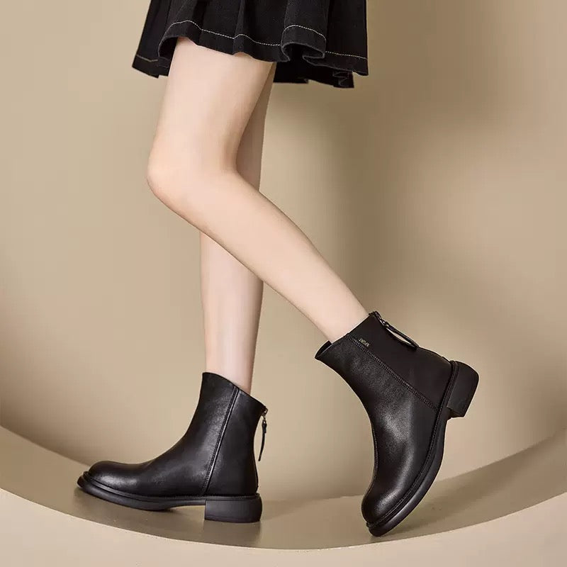 2582 Women's leather high platform boots