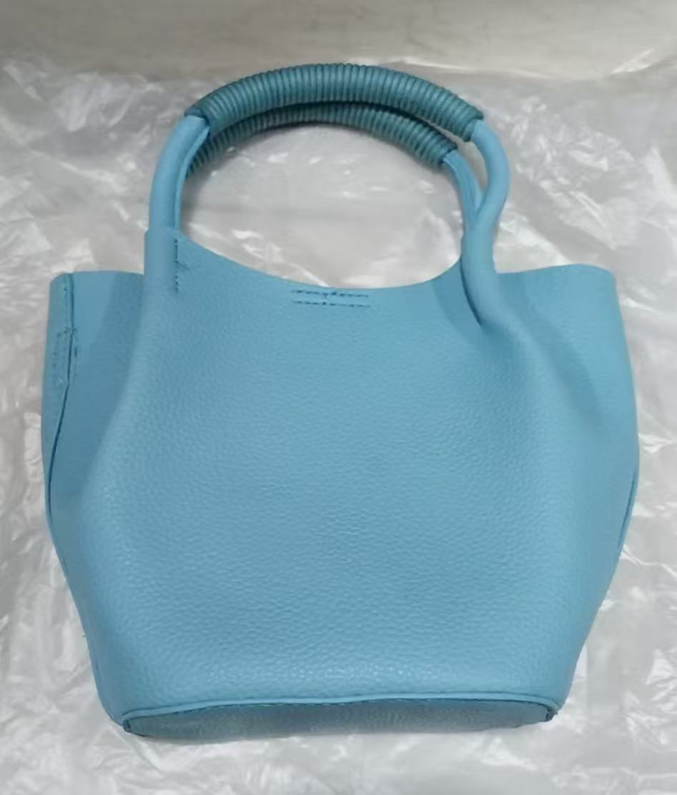 2592 Ladies Fashion Handbag