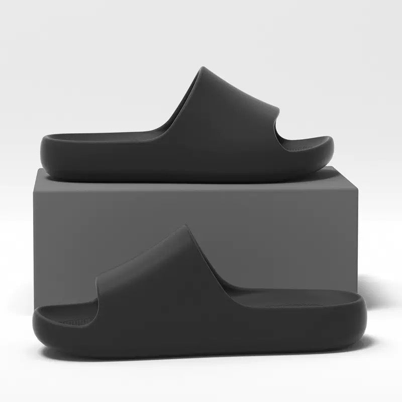 4676Men's Summer Slippers